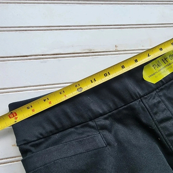 NWT Lee Pants Womens 10 Short Black Natural Fit Straight Leg Pull On Barely Boot - Picture 11 of 11